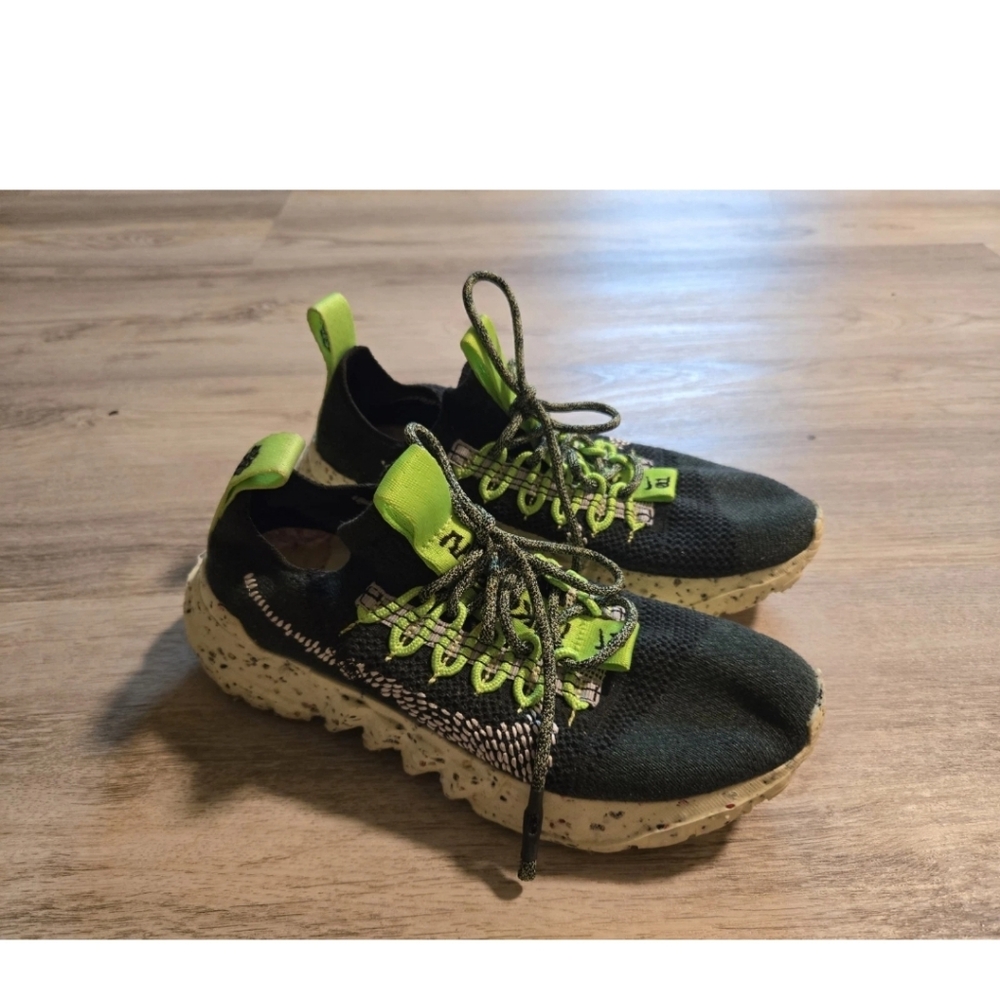 Nike Space Hippie 04 Shoes Mens Size 4.5 Green Crater Foam DJ3056-600